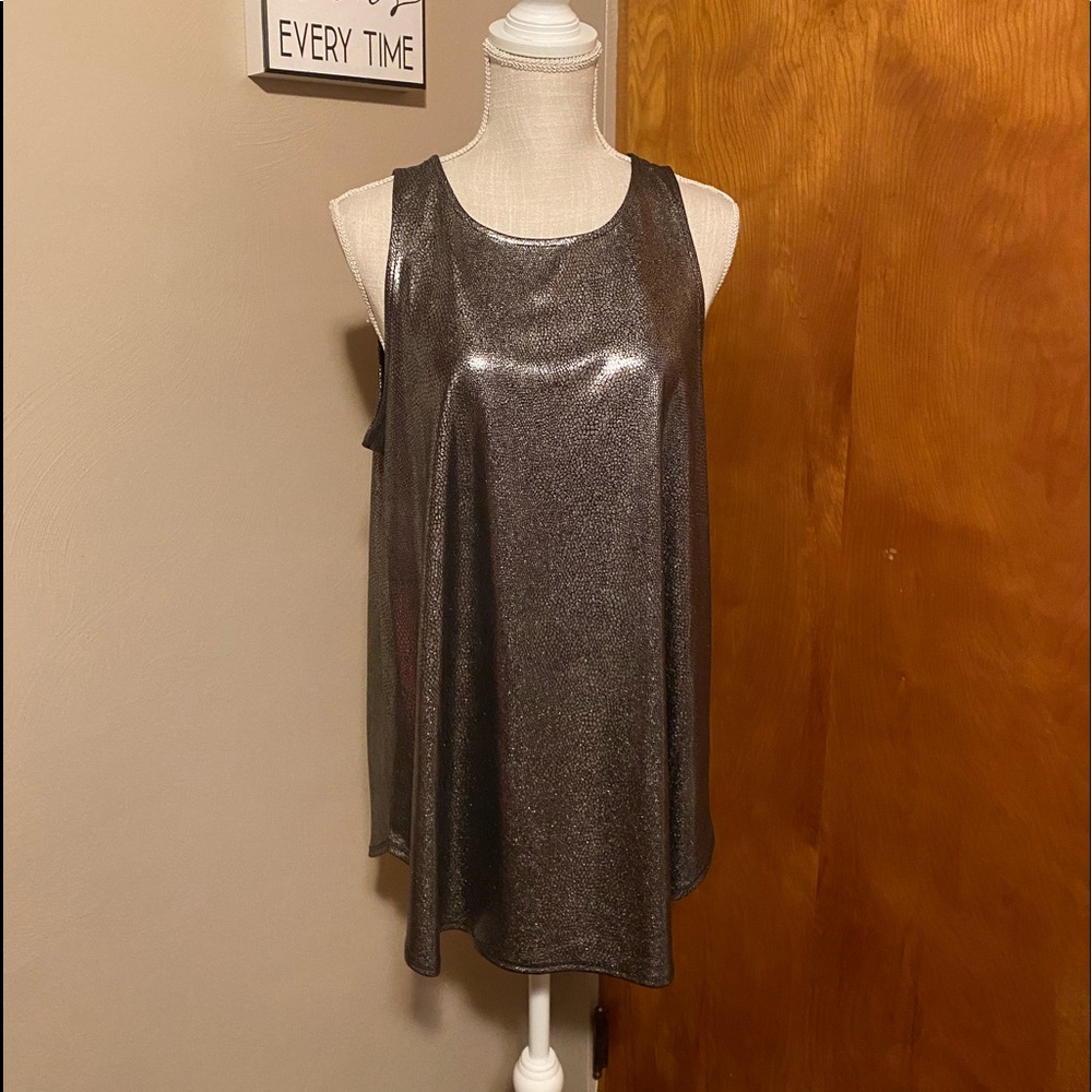 Alfani Flowy Sleeveless Top - Sz L